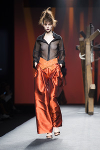 Ulises Mérida Fashion Show auf der Mercedes-Benz Fashion Week Madrid AW 2017
