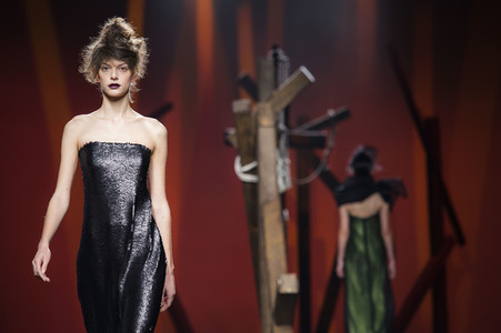 Ulises Mérida Fashion Show auf der Mercedes-Benz Fashion Week Madrid AW 2017