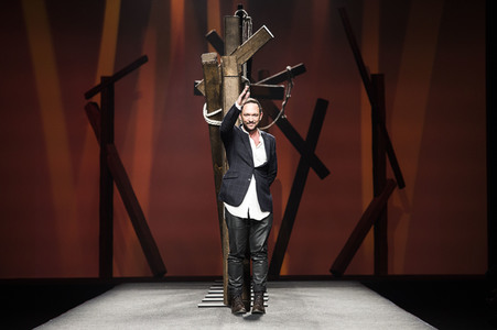 Ulises Mérida Fashion Show auf der Mercedes-Benz Fashion Week Madrid AW 2017