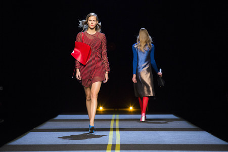 Moisés Nieto Fashion Show auf der Mercedes-Benz Fashion Week Madrid AW 2017