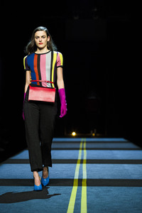 Moisés Nieto Fashion Show auf der Mercedes-Benz Fashion Week Madrid AW 2017