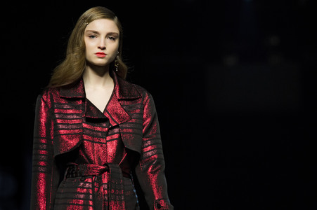 Moisés Nieto Fashion Show auf der Mercedes-Benz Fashion Week Madrid AW 2017