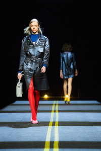 Moisés Nieto Fashion Show auf der Mercedes-Benz Fashion Week Madrid AW 2017