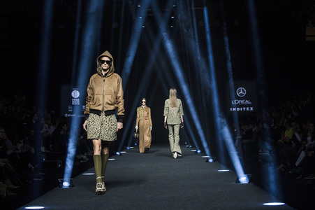 Alvarno Fashion Show auf der Mercedes-Benz Fashion Week Madrid AW 2017