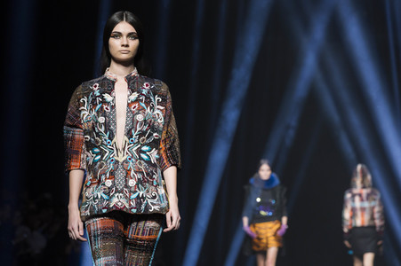 Alvarno Fashion Show auf der Mercedes-Benz Fashion Week Madrid AW 2017