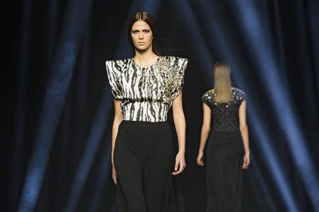 Alvarno Fashion Show auf der Mercedes-Benz Fashion Week Madrid AW 2017