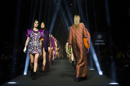 Alvarno Fashion Show auf der Mercedes-Benz Fashion Week Madrid AW 2017