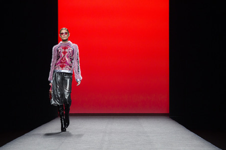 Custo Fashion Show auf der Mercedes-Benz Fashion Week Madrid AW 2017