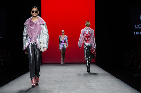 Custo Fashion Show auf der Mercedes-Benz Fashion Week Madrid AW 2017