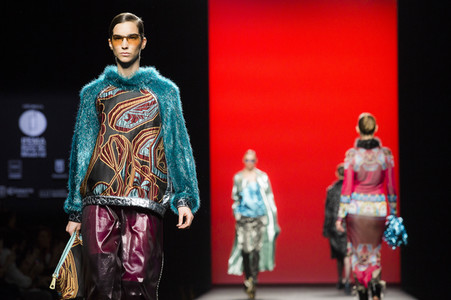 Custo Fashion Show auf der Mercedes-Benz Fashion Week Madrid AW 2017