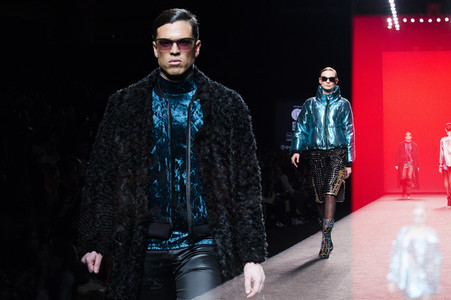 Custo Fashion Show auf der Mercedes-Benz Fashion Week Madrid AW 2017