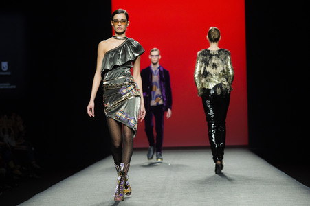 Custo Fashion Show auf der Mercedes-Benz Fashion Week Madrid AW 2017