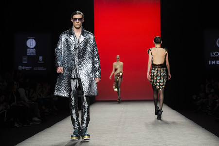 Custo Fashion Show auf der Mercedes-Benz Fashion Week Madrid AW 2017