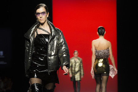 Custo Fashion Show auf der Mercedes-Benz Fashion Week Madrid AW 2017