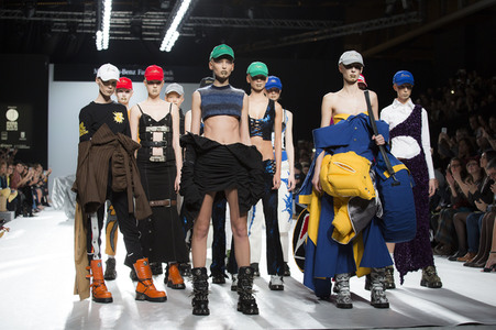 Maria ke Fisherman Fashion Show auf der Mercedes-Benz Fashion Week Madrid AW 2017