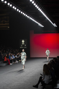 2nd Skin Fashion Show auf der Mercedes-Benz Fashion Week Madrid AW 2017
