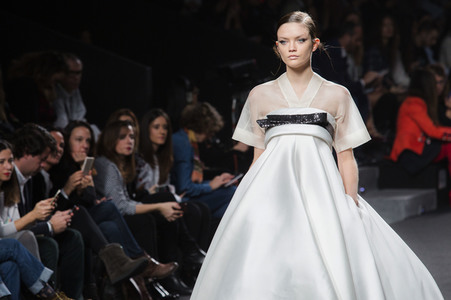 2nd Skin Fashion Show auf der Mercedes-Benz Fashion Week Madrid AW 2017