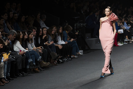 2nd Skin Fashion Show auf der Mercedes-Benz Fashion Week Madrid AW 2017