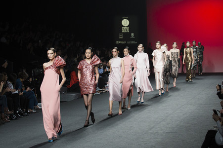 2nd Skin Fashion Show auf der Mercedes-Benz Fashion Week Madrid AW 2017