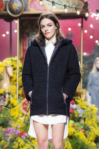 Jorge Vázquez Fashion Show auf der Mercedes-Benz Fashion Week Madrid AW 2017