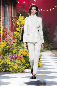 Jorge Vázquez Fashion Show auf der Mercedes-Benz Fashion Week Madrid AW 2017