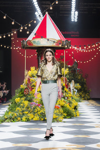 Jorge Vázquez Fashion Show auf der Mercedes-Benz Fashion Week Madrid AW 2017