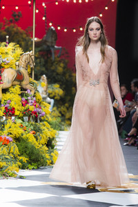 Jorge Vázquez Fashion Show auf der Mercedes-Benz Fashion Week Madrid AW 2017