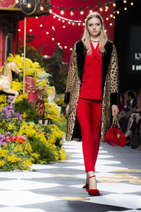 Jorge Vázquez Fashion Show auf der Mercedes-Benz Fashion Week Madrid AW 2017