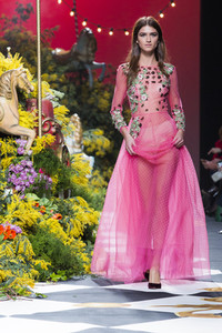 Jorge Vázquez Fashion Show auf der Mercedes-Benz Fashion Week Madrid AW 2017