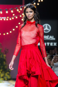 Jorge Vázquez Fashion Show auf der Mercedes-Benz Fashion Week Madrid AW 2017