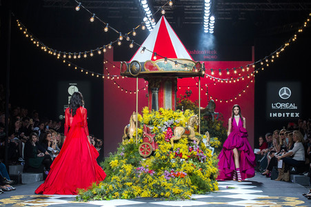 Jorge Vázquez Fashion Show auf der Mercedes-Benz Fashion Week Madrid AW 2017