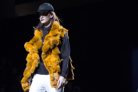 Jesús Lorenzo  Fashion Show auf der Mercedes-Benz Fashion Week Madrid AW 2017
