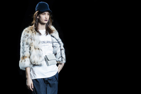 Jesús Lorenzo  Fashion Show auf der Mercedes-Benz Fashion Week Madrid AW 2017