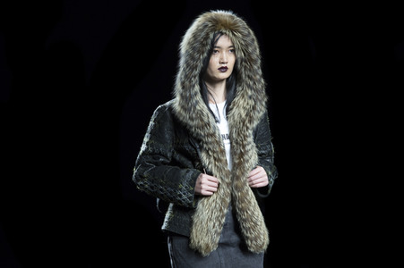 Jesús Lorenzo  Fashion Show auf der Mercedes-Benz Fashion Week Madrid AW 2017