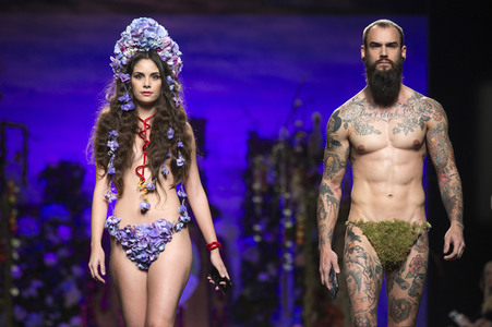 Francis Montesinos Fashion Show auf der Mercedes-Benz Fashion Week Madrid AW 2017