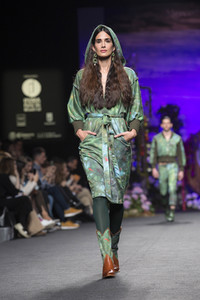Francis Montesinos Fashion Show auf der Mercedes-Benz Fashion Week Madrid AW 2017