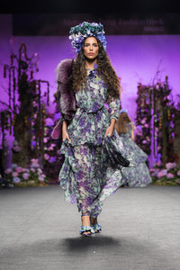 Francis Montesinos Fashion Show auf der Mercedes-Benz Fashion Week Madrid AW 2017