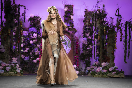 Francis Montesinos Fashion Show auf der Mercedes-Benz Fashion Week Madrid AW 2017