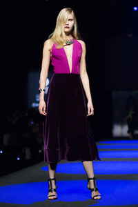 Esther Noriega Fashion Show auf der Mercedes-Benz Fashion Week Madrid AW 2017