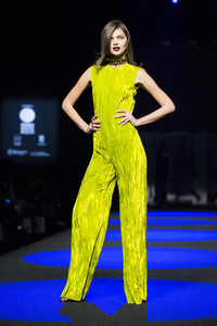 Esther Noriega Fashion Show auf der Mercedes-Benz Fashion Week Madrid AW 2017