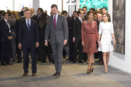 Die spanischen Royals auf der Kunstmesse ACRO in Madrid