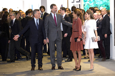 Die spanischen Royals auf der Kunstmesse ACRO in Madrid