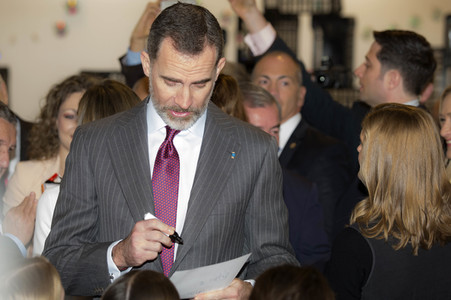 Die spanischen Royals auf der Kunstmesse ACRO in Madrid