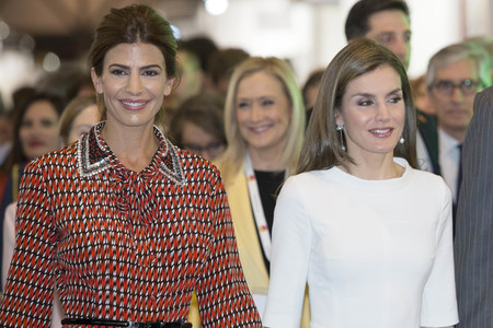 Die spanischen Royals auf der Kunstmesse ACRO in Madrid