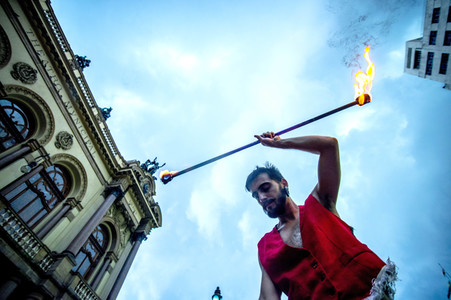 Feuerspucker beim Karneval in Sao Paulo