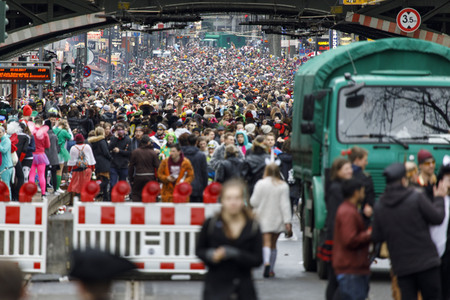 Weiberfastnacht in Köln