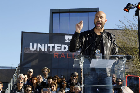 UTA's United Voices Kundgebung in Beverly Hills