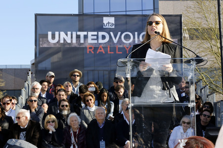 UTA's United Voices Kundgebung in Beverly Hills