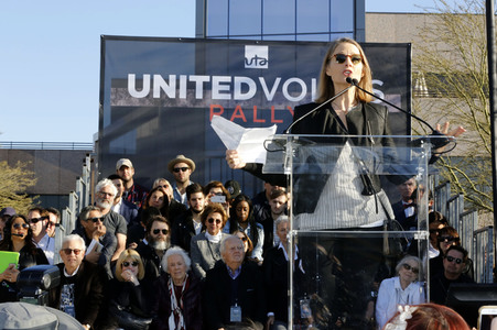 UTA's United Voices Kundgebung in Beverly Hills
