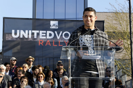 UTA's United Voices Kundgebung in Beverly Hills